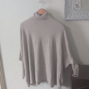 Joseph Women's Sweater in Soft Gray